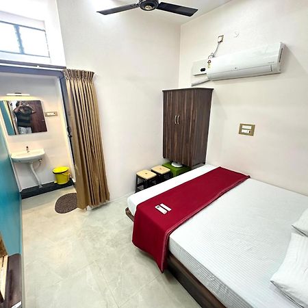 Om Lingeswaran Home Stay Tiruvannāmalai 외부 사진