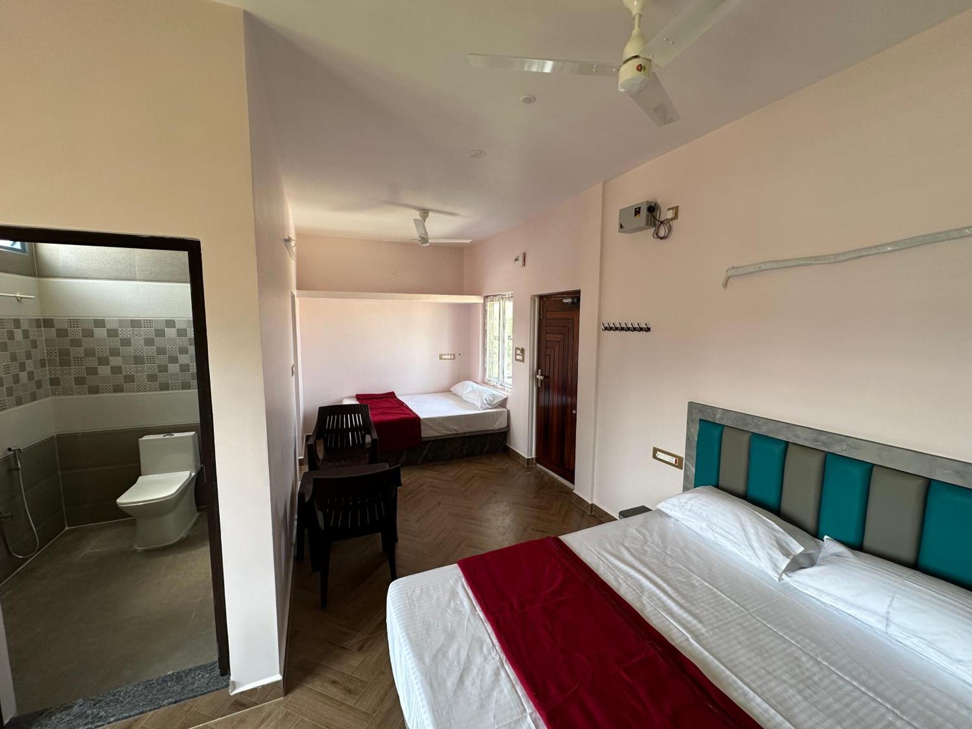 Om Lingeswaran Home Stay Tiruvannāmalai 외부 사진
