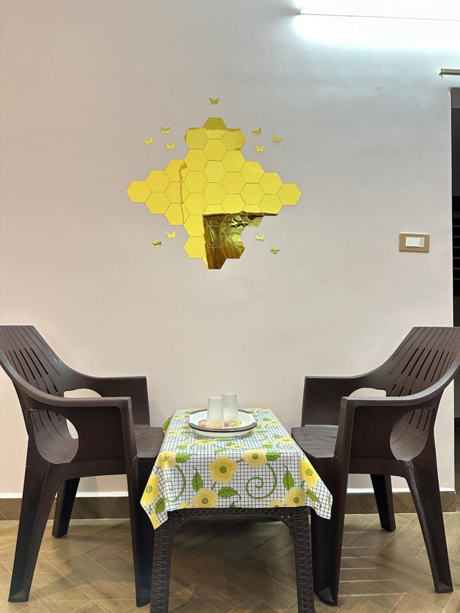 Om Lingeswaran Home Stay Tiruvannāmalai 외부 사진